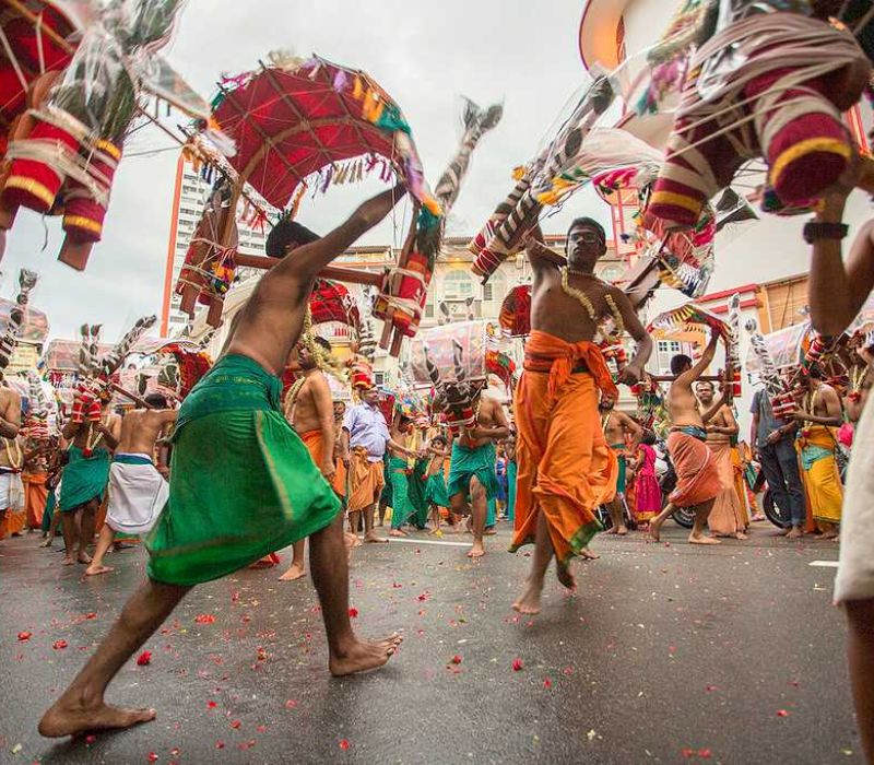 Thaipusam: Trải nghiệm lễ hội tôn giáo nổi tiếng của Singapore