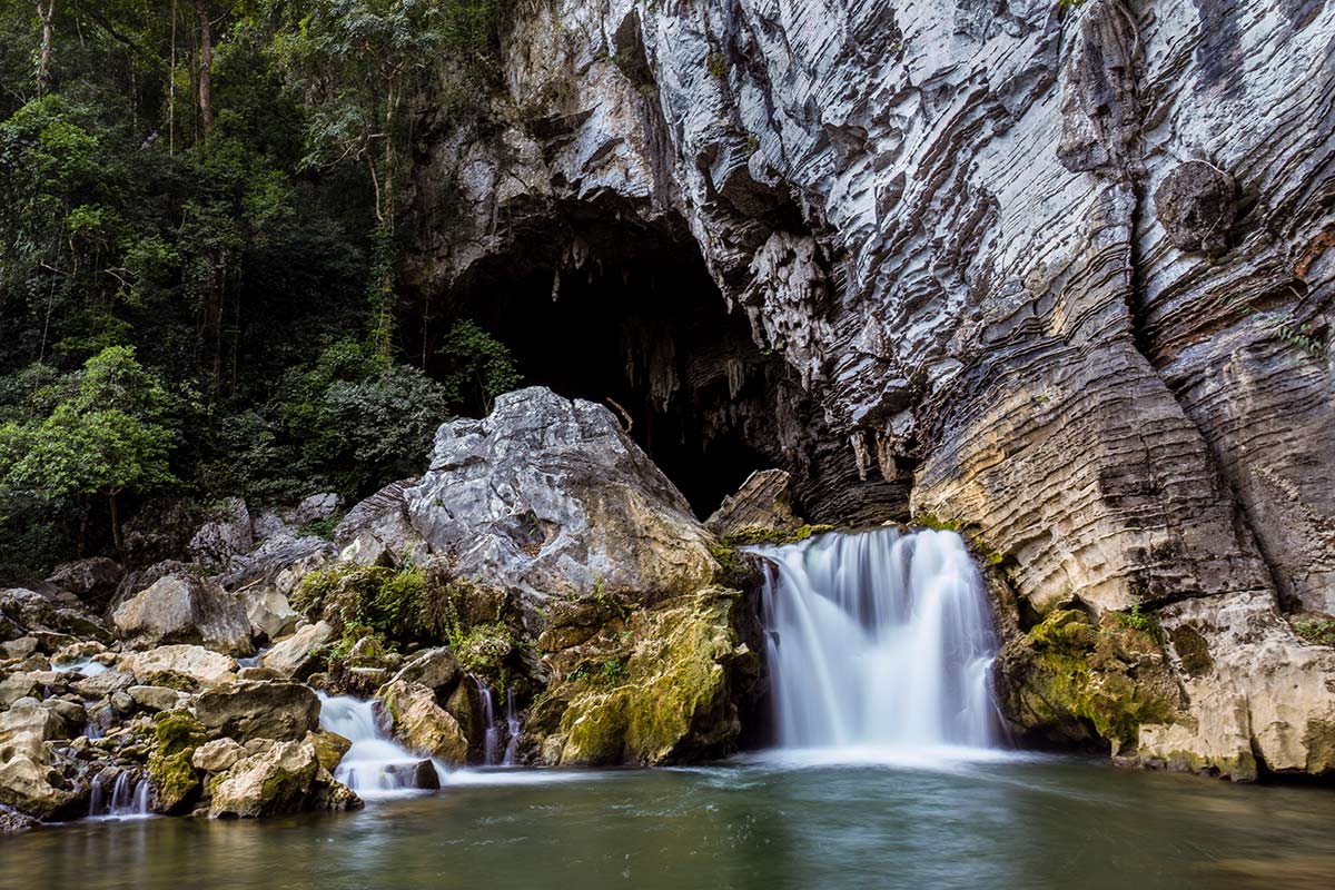 Tham khảo Lịch trình trekking Tú Làn 1 ngày chi tiết dành cho bạn 8