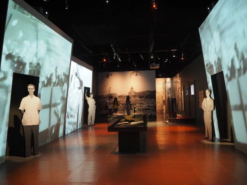 Tham quan National Gallery Singapore nơi lịch sử văn hóa giao thoa 6