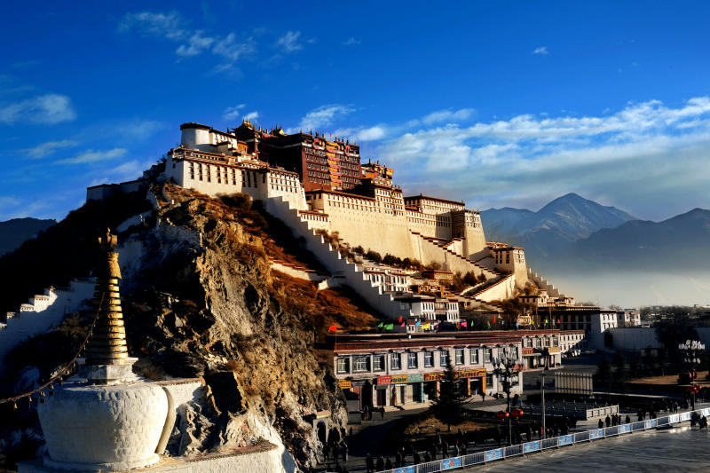 Du lịch Tây Tạng khám phá thánh địa Lhasa linh thiêng 2