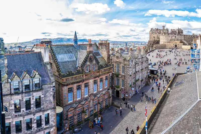 Edinburgh thành phố cổ lưu giữ linh hồn xứ Scotland 7