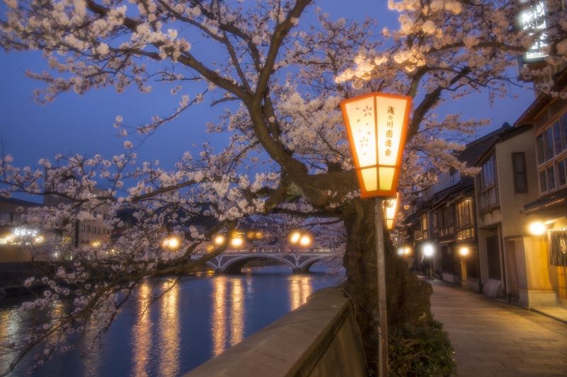 Thành phố Kanazawa, nơi ôm ấp nhiều nét đẹp cổ kính pha lẫn hiện đại 13
