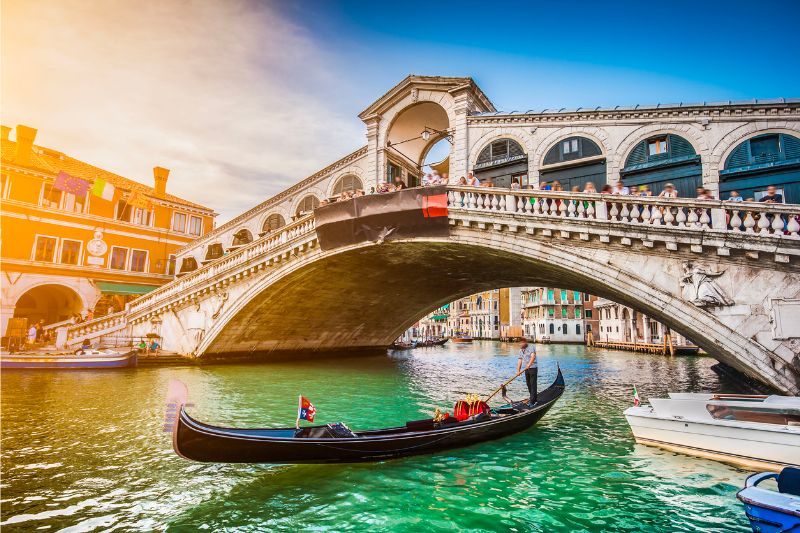Thành phố Venice nơi tình yêu bắt đầu 7