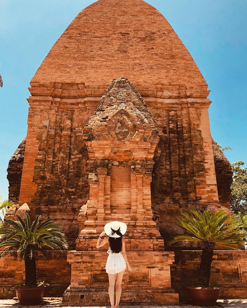 Tháp bà Ponagar Nha Trang - Quần thể kiến trúc nổi bật của người Chăm Pa cổ xưa 11