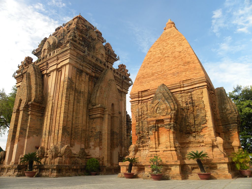 Tháp bà Ponagar Nha Trang - Quần thể kiến trúc nổi bật của người Chăm Pa cổ xưa 2