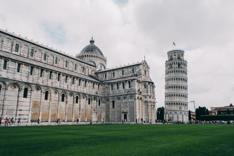 Đi tìm lời giải về Tháp nghiêng Pisa, công trình đặc biệt nhất nước Ý 7