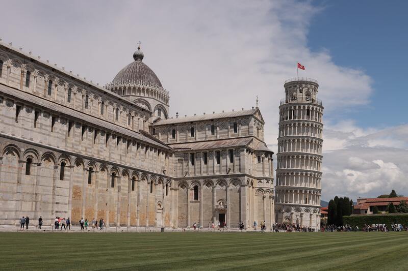 Đi tìm lời giải về Tháp nghiêng Pisa, công trình đặc biệt nhất nước Ý 9