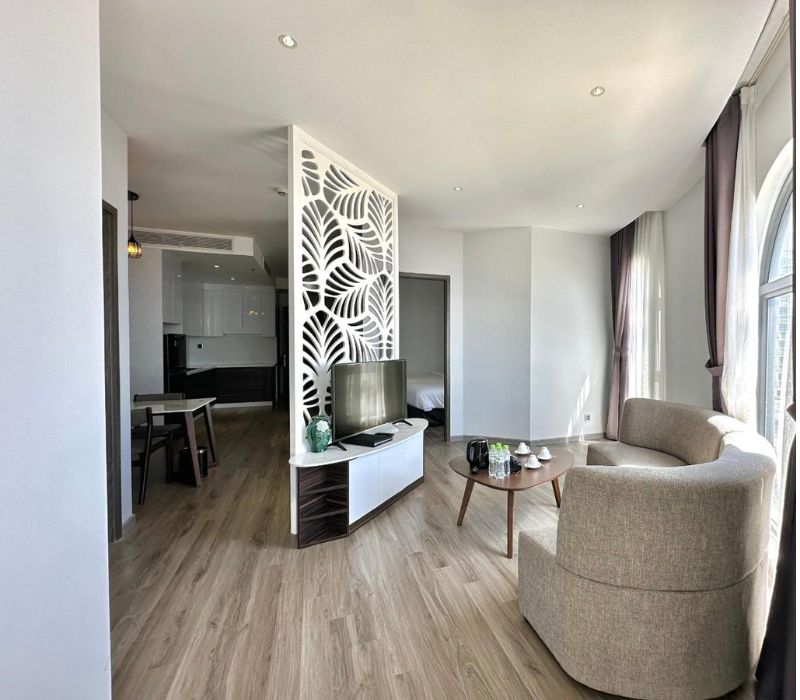 The Cap Hotel: Điểm lưu trú với kiến trúc lâu đài Pháp 5