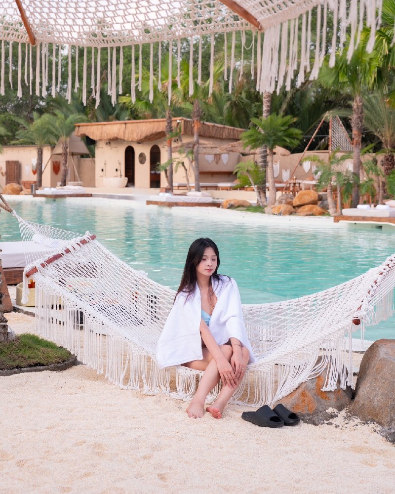 The Cloudest: Cà phê bãi biển Thủ Đức có gì hot? 3