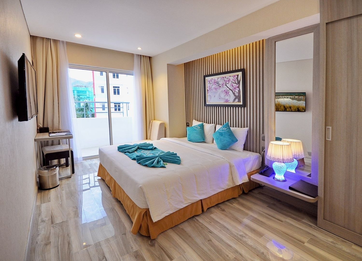 The MCR Luxury Nha Trang, chiêm ngưỡng vẻ diễm lệ thành phố biển 4