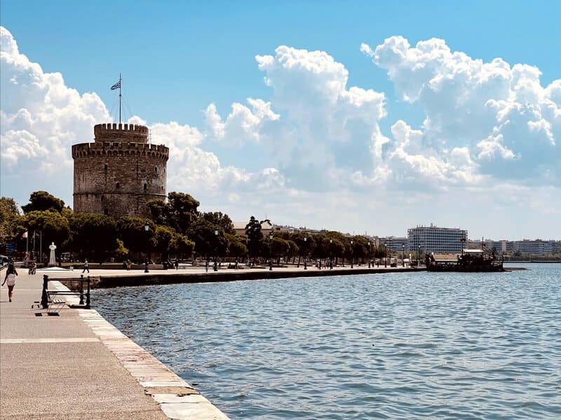 Về Hy Lạp khám phá một Thessaloniki rực rỡ văn hóa 4