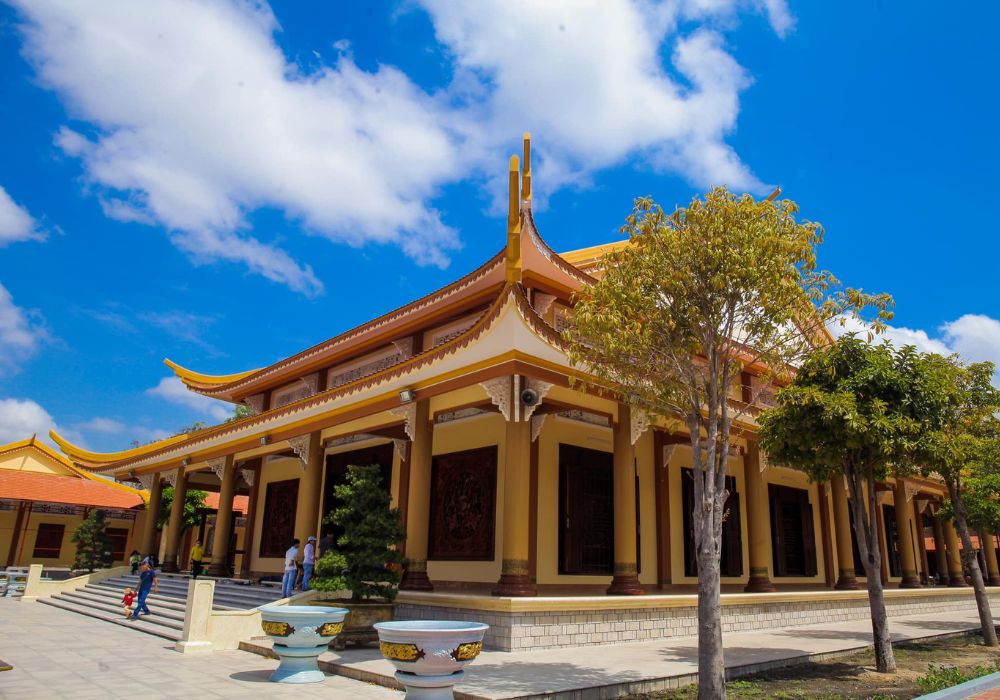 Tổng quan Thiền viện Trúc Lâm An Giang vùng 7 núi 2