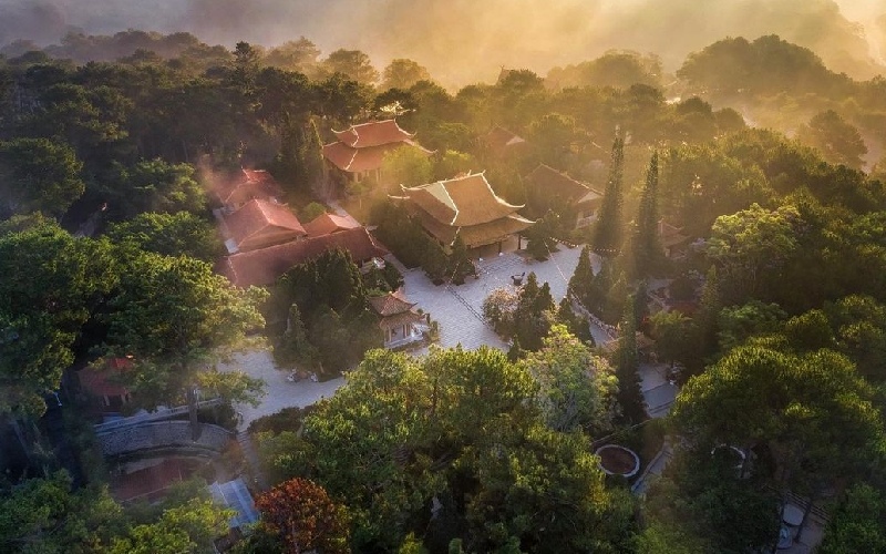 Thiền viện Trúc Lâm Đà Lạt: Chốn bình yên giữa rừng thông xanh 6