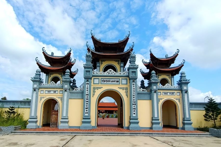 Thiền viện Trúc Lâm Sóc Trăng, lạc lối giữa không gian cổ kính 4