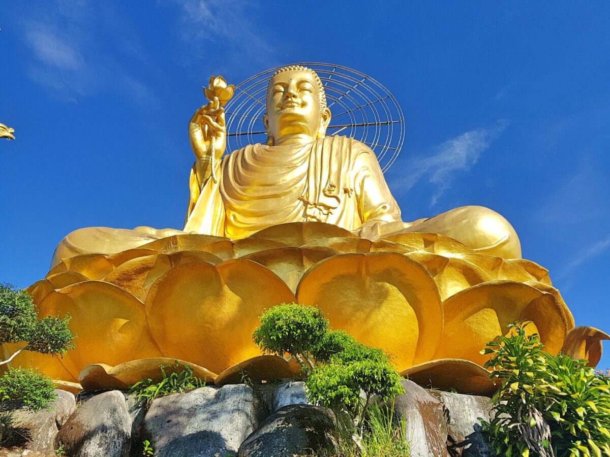 Thiền Viện Vạn Hạnh – Ngôi chùa nổi tiếng với tượng Phật lớn nhất tại Đà Lạt 5