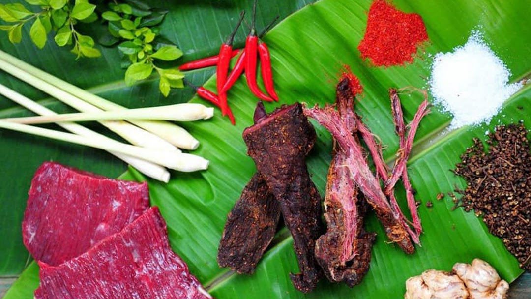 Thịt trâu gác bếp Mộc Châu – Món ngon đãi khách của dân tộc Thái 3