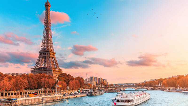Đắm say trước thủ đô Paris lãng mạn, thơ mộng tại Pháp 2
