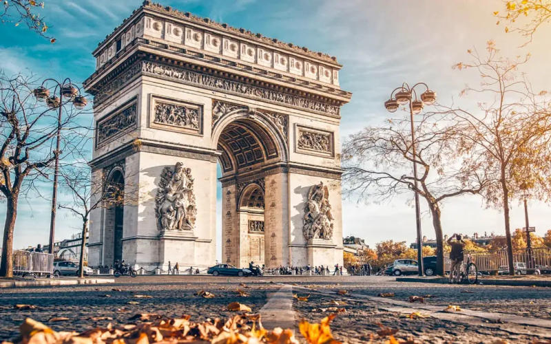 Đắm say trước thủ đô Paris lãng mạn, thơ mộng tại Pháp 10