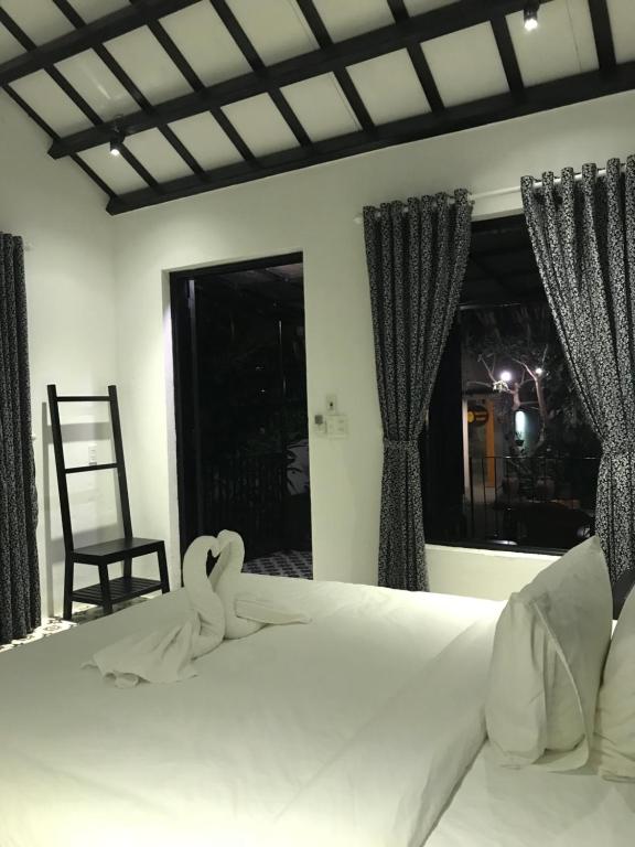 Thư giãn cực phiêu, sống ảo cực chill ở OHANA Garden Boutique Villa 8