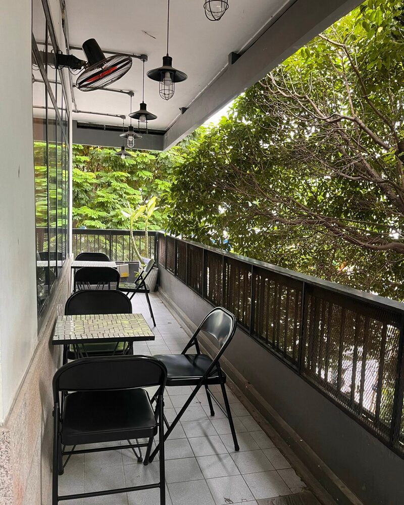 Review Thức Coffee 24/7 đậm chất Sài Gòn cho cú đêm 7
