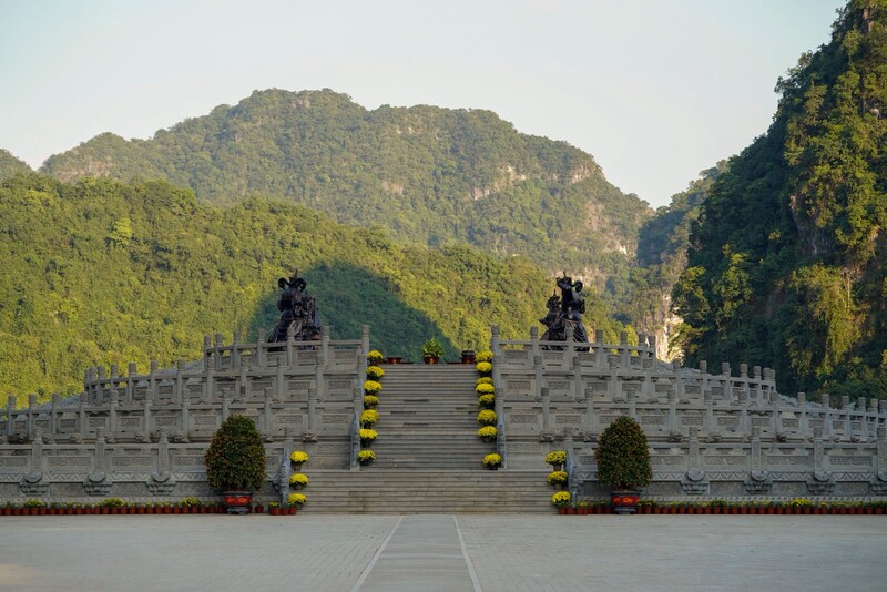 Lạc vào tiên cảnh Thung Ui Ninh Bình trứ danh xứ Tràng An 9