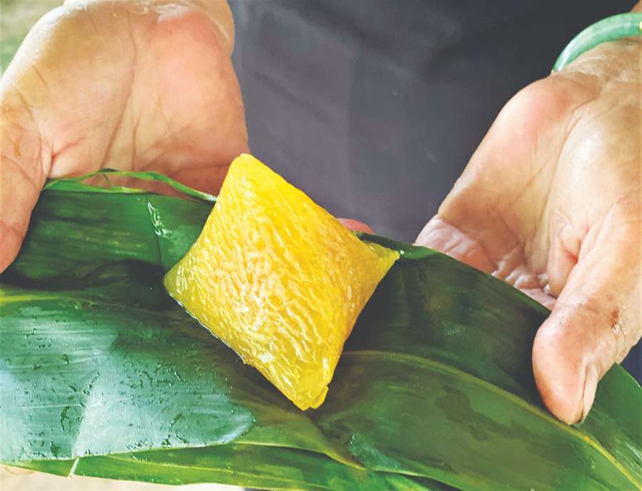 Thưởng thức Bánh ú lá tre Tây Ninh với hương vị đậm chất Nam Bộ 2
