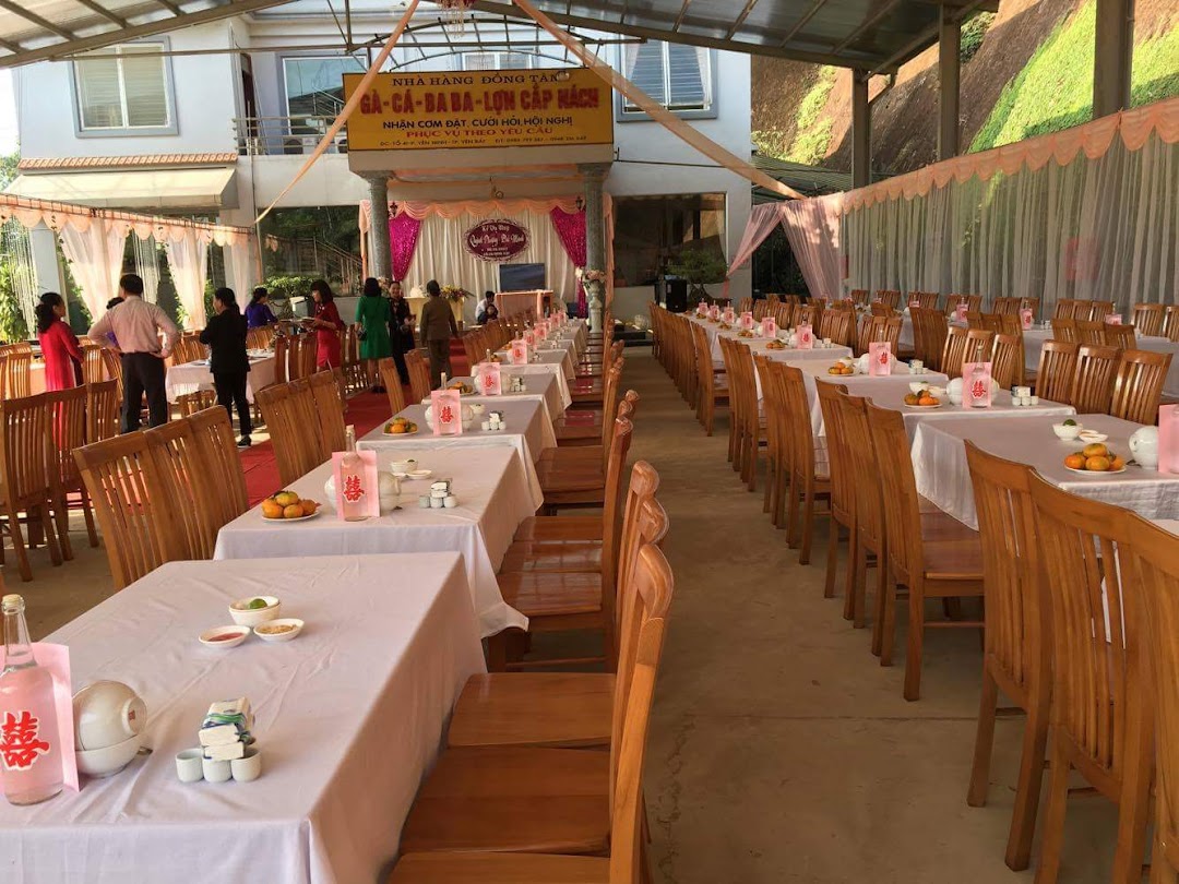 Thưởng thức bữa ăn ngập tràn đặc sản Yên Bái tại Nhà hàng Đồng Tâm 9
