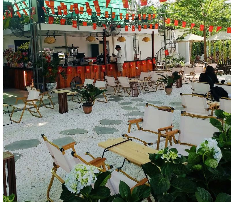 Tiệm Cà Phê Đà Lạt Tháng 10: Chốn bình yên gây thương nhớ tại Bình Dương 2