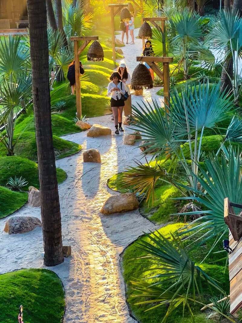 Tiệm cà phê Hừng Đông, trải nghiệm độc đáo giữa lòng Mũi Né 4