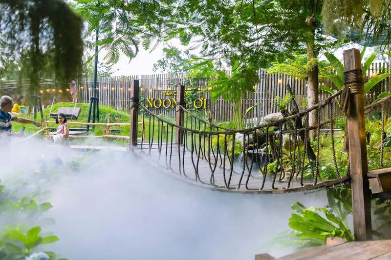 Tiệm cà phê Noọng Ơi như khu vườn cổ tích giữa lòng Sài Gòn 7