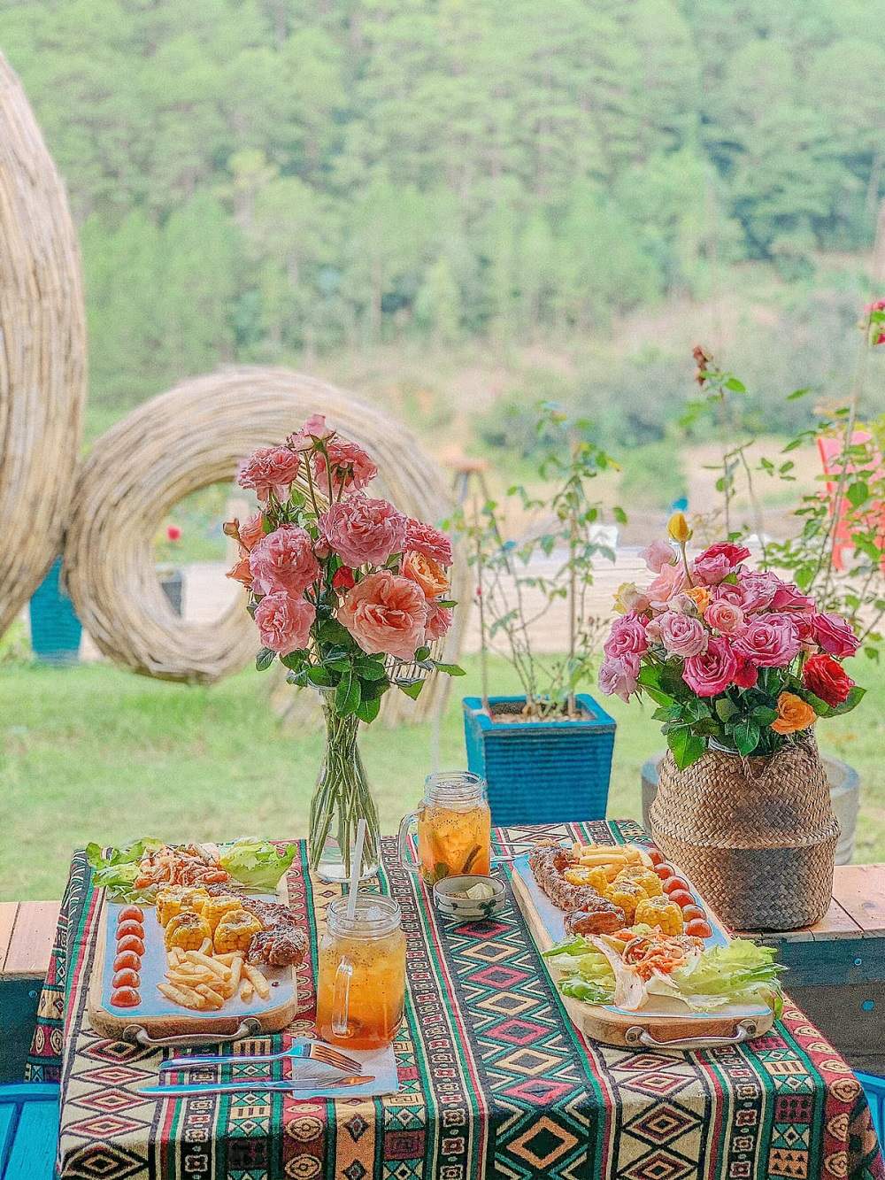 Tiệm cà phê Xứ sở thần tiên Đà Lạt - Thiên đường sống ảo đẹp mê mẩn 2
