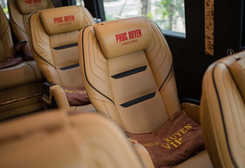 Nhà xe Phúc Xuyên: Dòng xe Limousine chất lượng hiện đại 3