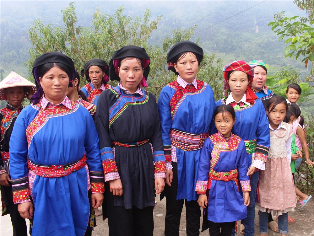 Tìm hiểu nét văn hóa độc đáo của người Cờ Lao ở Hà Giang 6