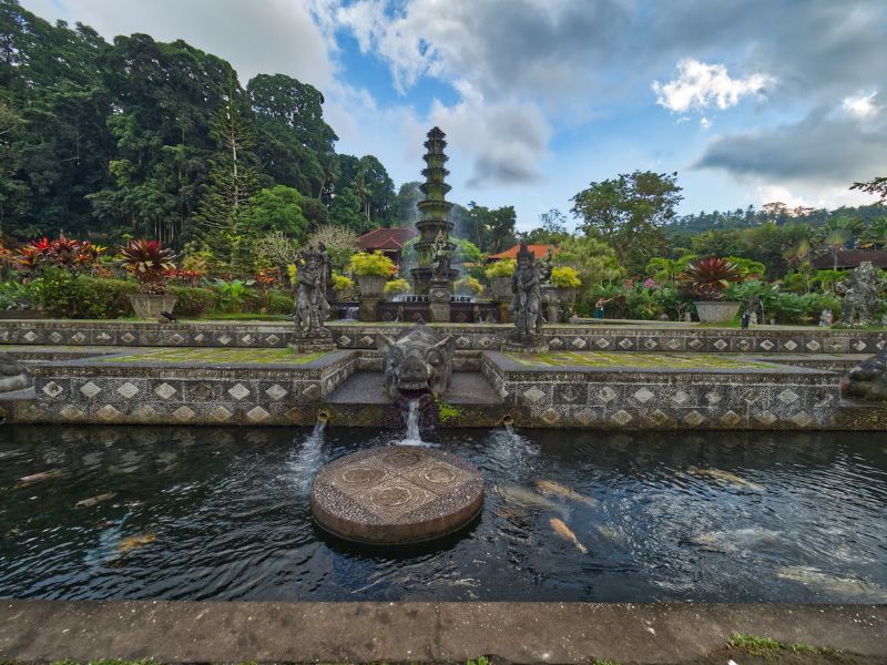 Trải nghiệm cung điện nước Tirta Gangga đầy độc đáo của Bali 4