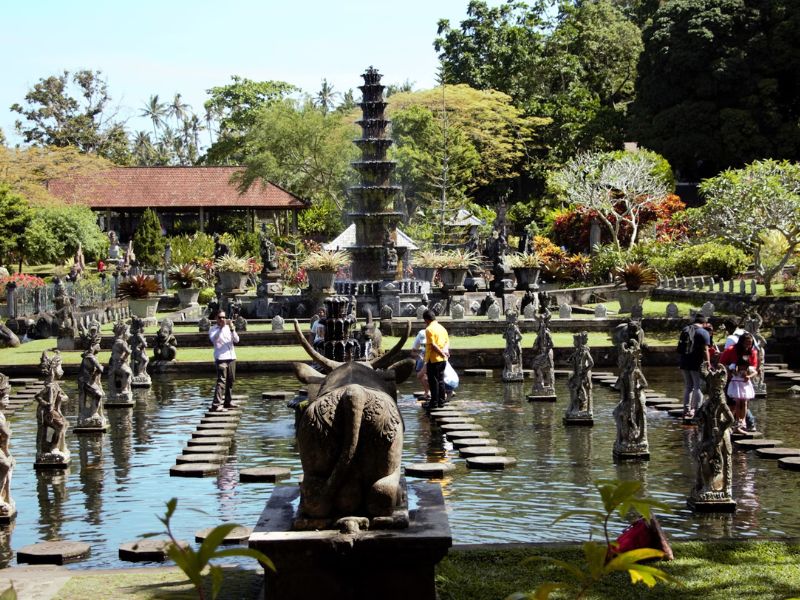 Trải nghiệm cung điện nước Tirta Gangga đầy độc đáo của Bali 6