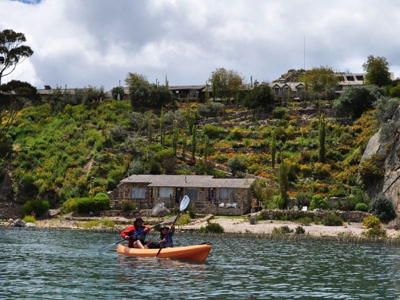 Hồ Titicaca, khám phá viên ngọc quý của Peru 9