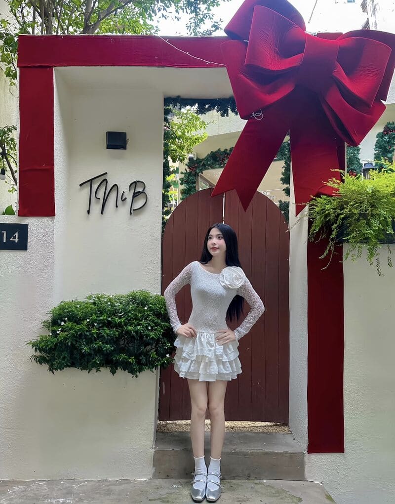 Ghé 25 quán cafe trang trí Noel tại Sài Gòn đẹp “xiêu lòng” 9