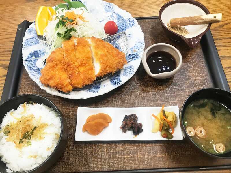 Tonkatsu và hành trình đi tìm miếng thịt lợn chiên xù ngon tại Nhật Bản 12