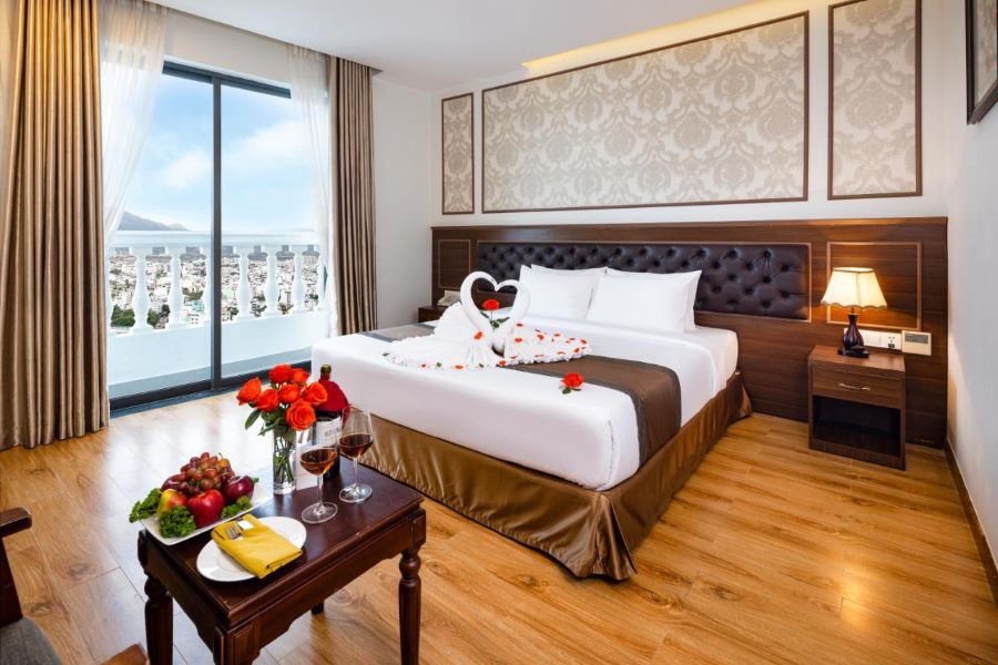 Top 4 khách sạn Nha Trang dành riêng cho chuyến nghỉ dưỡng trong mơ của bạn 4