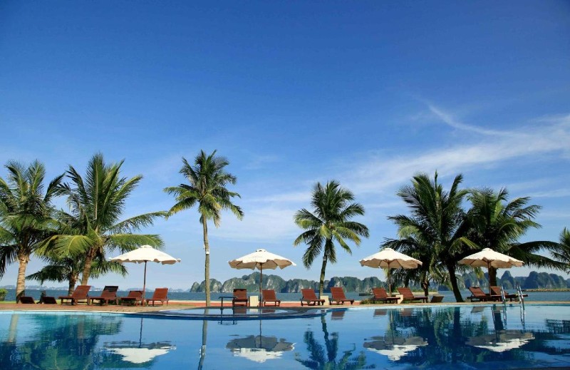 Top 4 resort Hạ Long có hồ bơi ngoài trời cực xịn 8