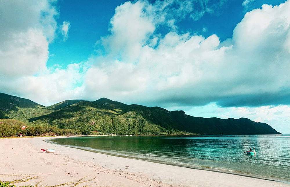 Top 7 Bãi biển Côn Đảo đẹp nhất bạn không thể bỏ lỡ 2