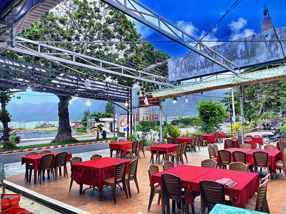 Top 7 nhà hàng Côn Đảo nổi tiếng bạn không nên bỏ qua 5