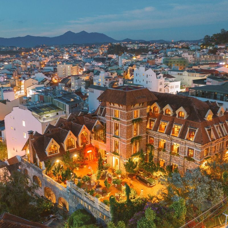 Top 7 khách sạn 4 sao Đà Lạt ngay trung tâm view đẹp, giá tốt 8