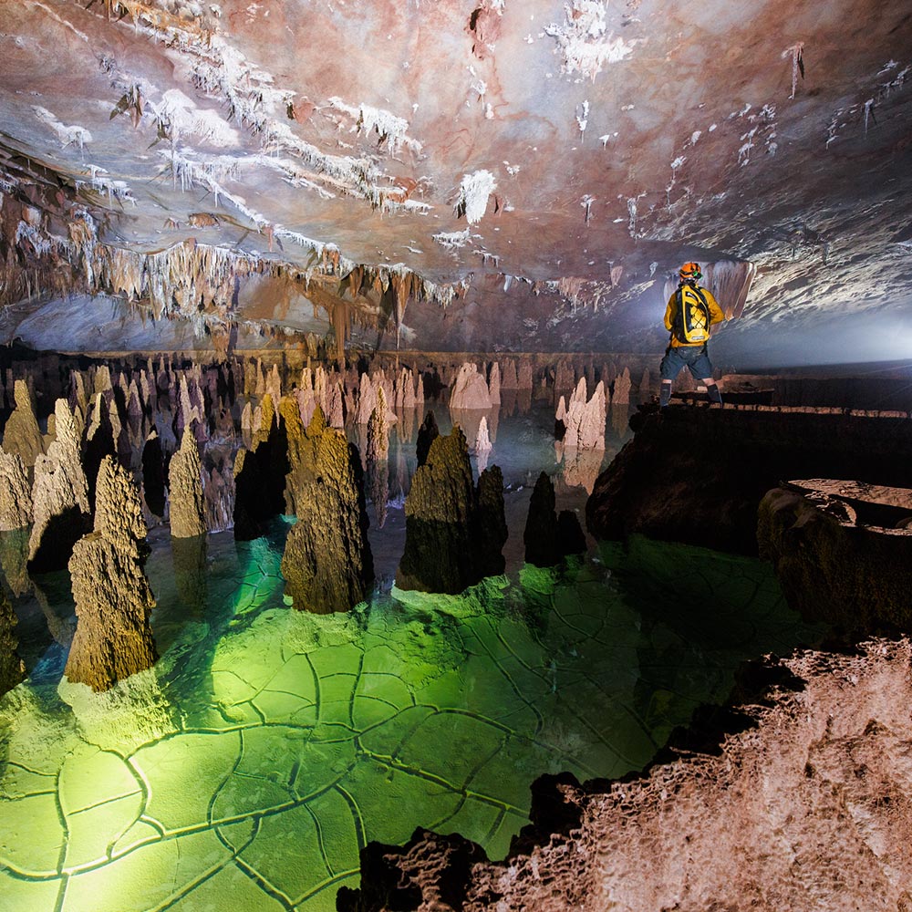 Top những hang động Quảng Bình bạn không nên bỏ lỡ 8