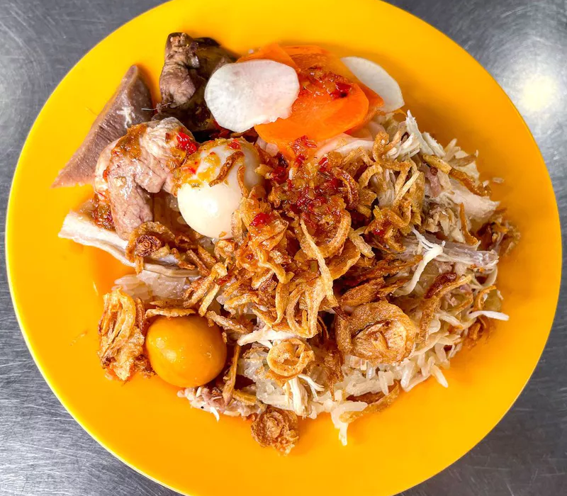 Top quán ăn sáng bình dân tại Sài Gòn không thể bỏ qua 3