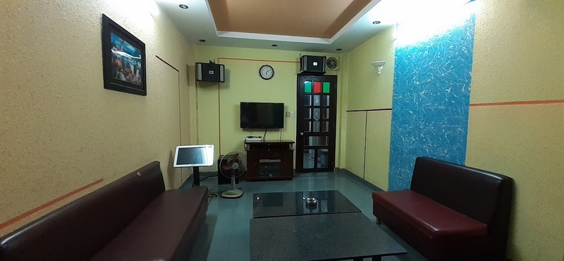 Ca hát thả ga tại 6 quán karaoke quận 4 chất lượng nhất 4