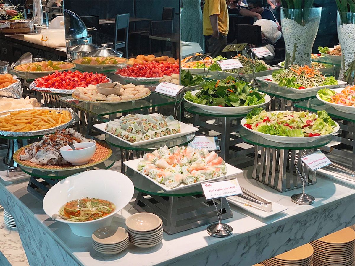 Trải nghiệm ẩm thực Việt - Nhật phong phú tại Adobi Buffet 3