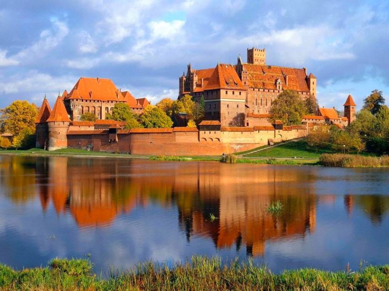 Du lịch Ba Lan khám phá bề dày lịch sử văn hóa ẩn sau vẻ hào nhoáng 12