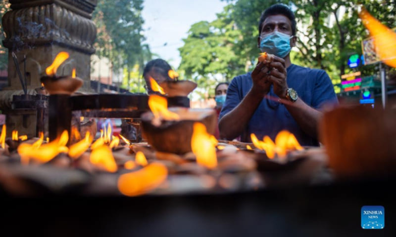 Hòa mình vào lễ hội Deepavali ở Malaysia với ánh sáng rực rỡ 6