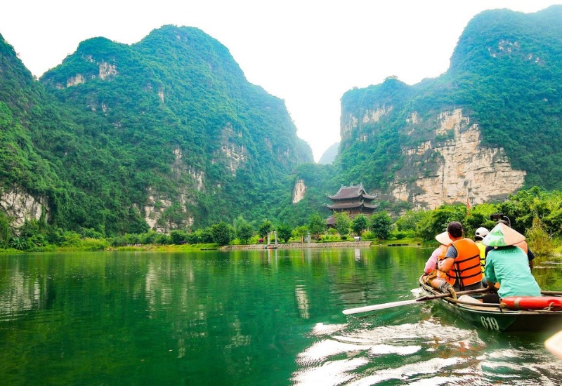 Du lịch 2/9: Gợi ý 11 địa điểm du lịch độc đáo nhất năm 2025 2